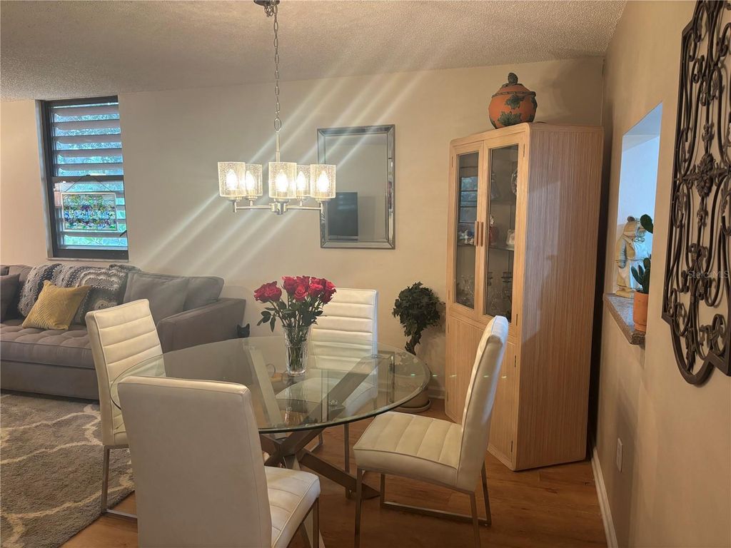 Image 15 of property listing at 523 SPRING LAKES BOULEVARD 523, Bradenton, FL 34210