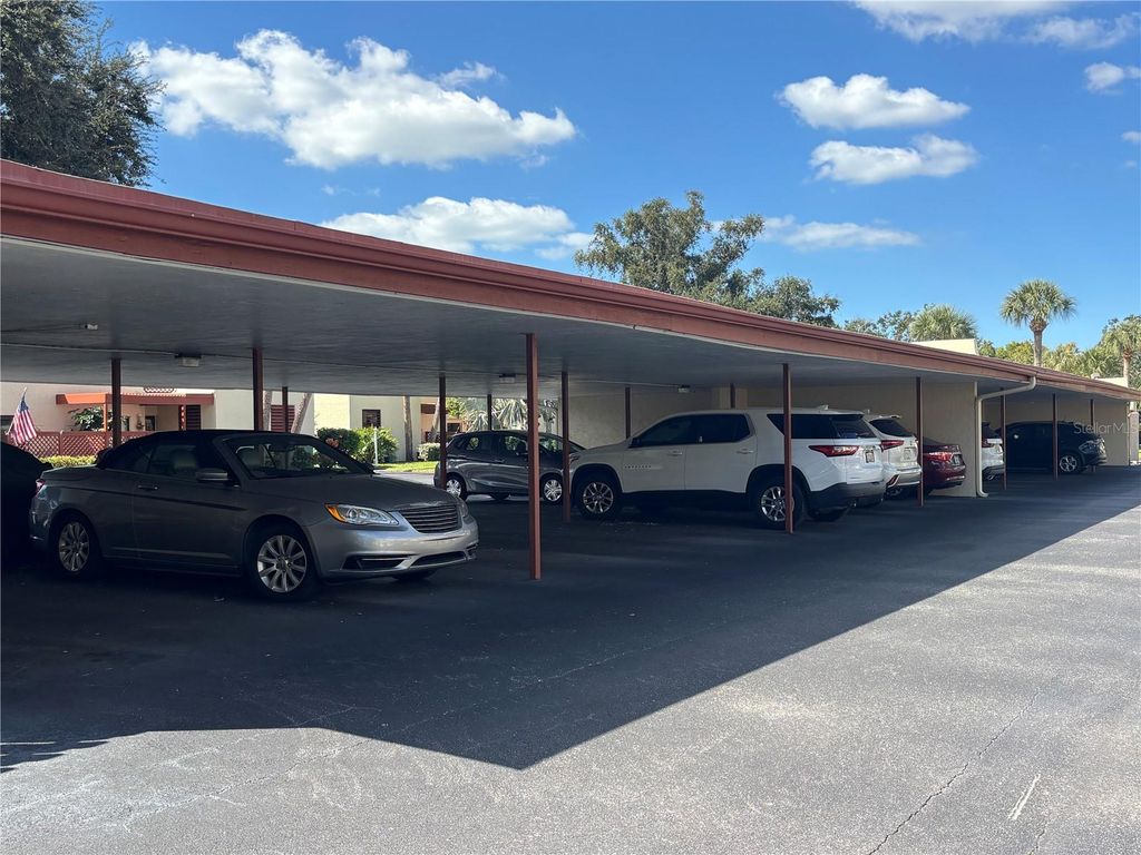 Image 22 of property listing at 523 SPRING LAKES BOULEVARD 523, Bradenton, FL 34210