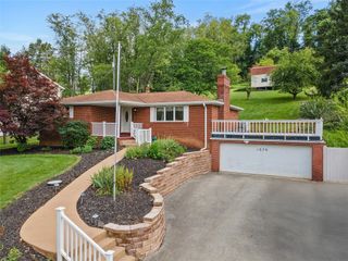 1575 E Beau St, South Strabane, PA 15301