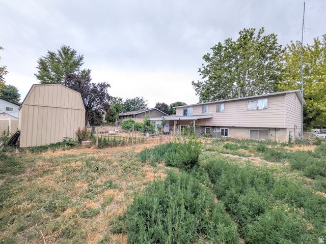 1413 S DAVID DR, Syracuse, UT 84075