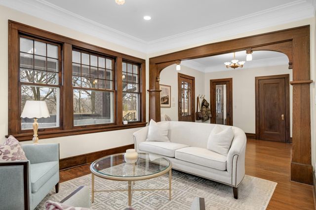 2220 Seabury Avenue, Minneapolis, MN 55406