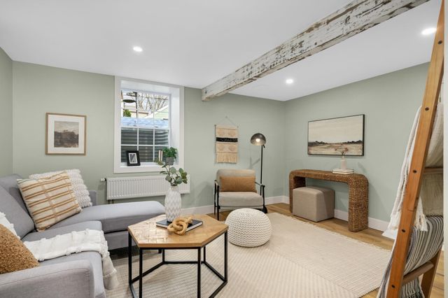 2220 Seabury Avenue, Minneapolis, MN 55406