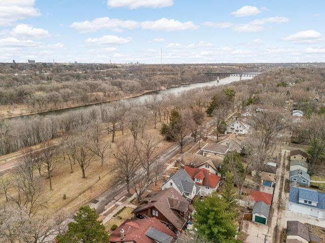 2220 Seabury Avenue, Minneapolis, MN 55406