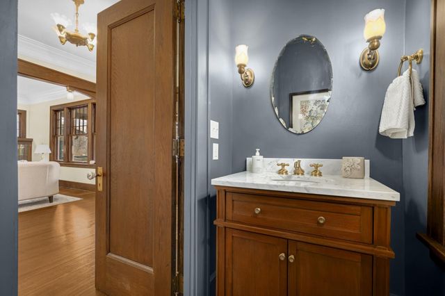 2220 Seabury Avenue, Minneapolis, MN 55406