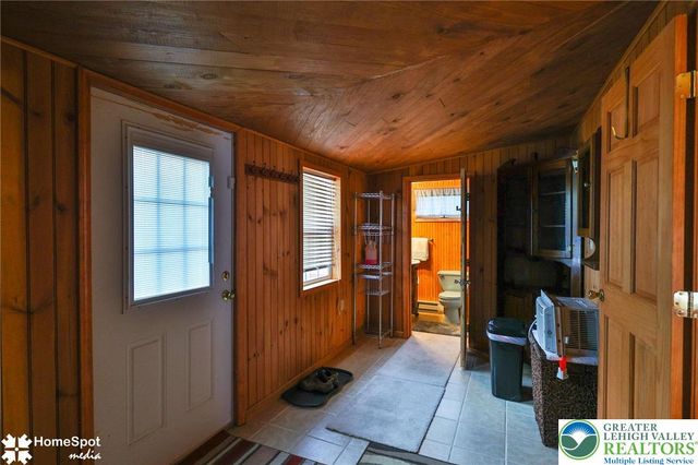 6438 Lakeshore Drive, East Stroudsburg, PA 18302