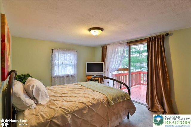 6438 Lakeshore Drive, East Stroudsburg, PA 18302