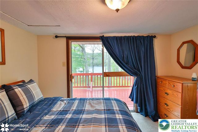 6438 Lakeshore Drive, East Stroudsburg, PA 18302
