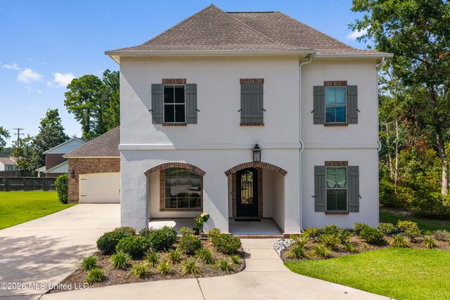 1908 Courtney Lane, Biloxi, MS 39532