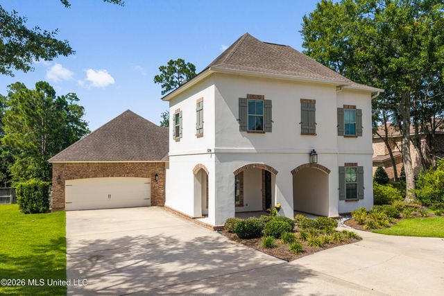 1908 Courtney Lane, Biloxi, MS 39532