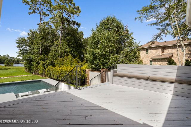 1908 Courtney Lane, Biloxi, MS 39532