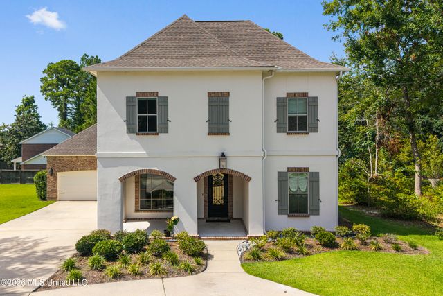 1908 Courtney Lane, Biloxi, MS 39532