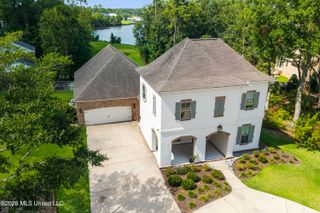1908 Courtney Lane, Biloxi, MS 39532