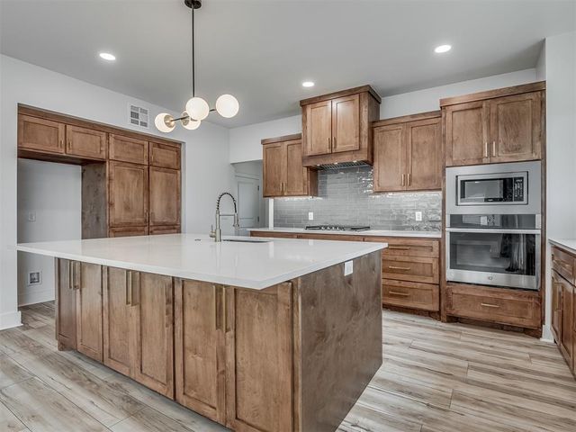 1413 Zachary Lane, Norman, OK 73072