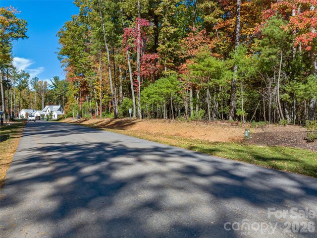 75 Emerald Necklace Drive 411, Asheville, NC 28803