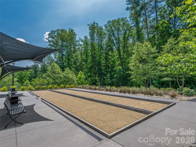 75 Emerald Necklace Drive 411, Asheville, NC 28803