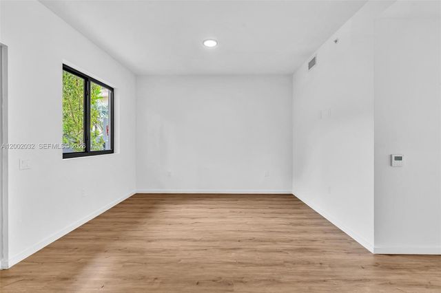 753 NW 30th St 1, Miami, FL 33127