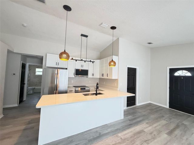 1014 16TH AVENUE NW, Clearwater, FL 33756