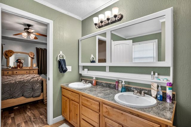 218 S Melinda Street, Seymour, MO 65746