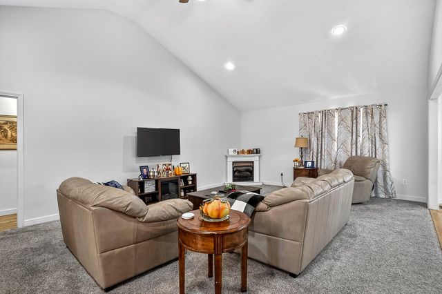 218 S Melinda Street, Seymour, MO 65746