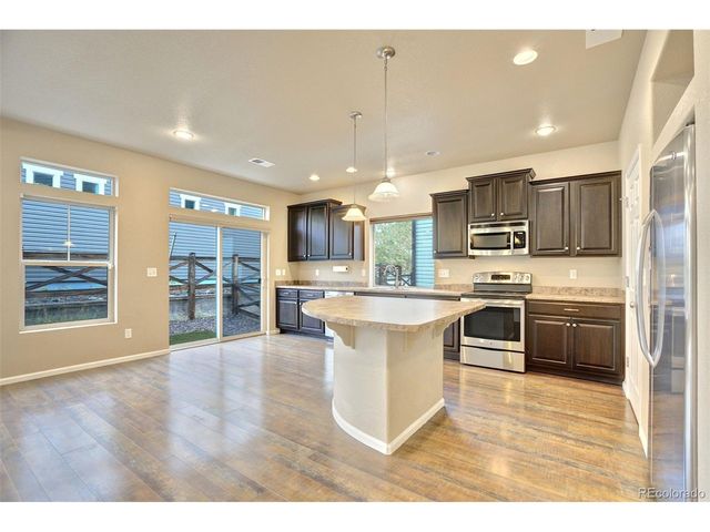 8284 Longleaf Ln, Colorado Springs, CO 80927