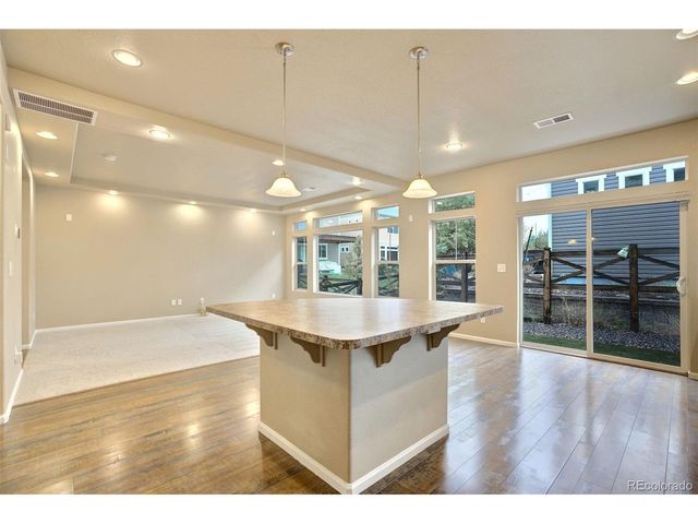 8284 Longleaf Ln, Colorado Springs, CO 80927
