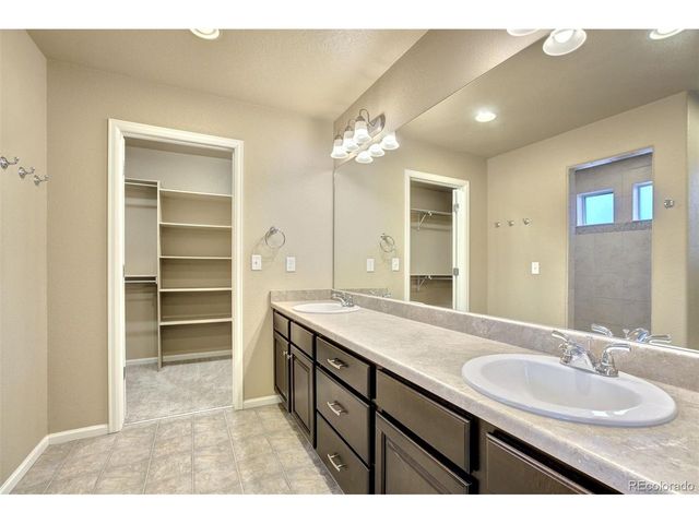 8284 Longleaf Ln, Colorado Springs, CO 80927