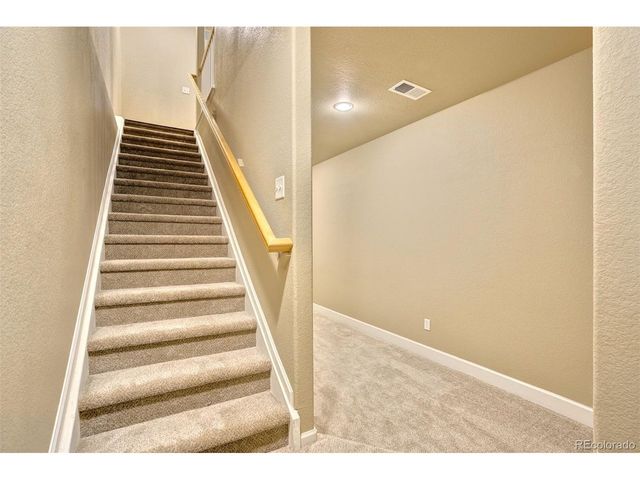 8284 Longleaf Ln, Colorado Springs, CO 80927