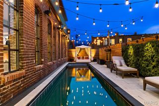 429 N Euclid Avenue, St Louis, MO 63108