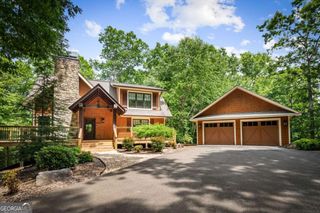 2634 Mountain Tops Road, Blue Ridge, GA 30513