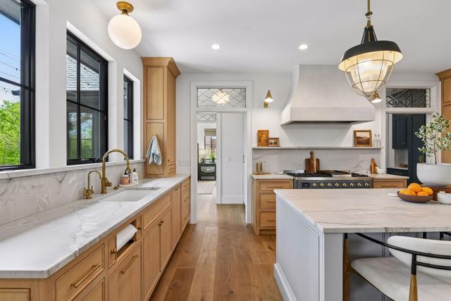 2412 Avon Drive, Mound, MN 55364