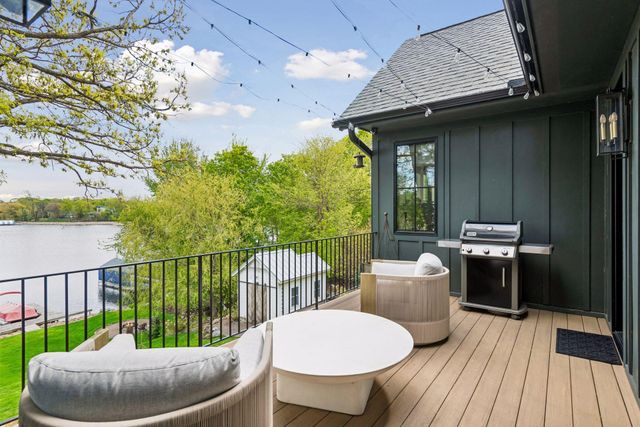 2412 Avon Drive, Mound, MN 55364