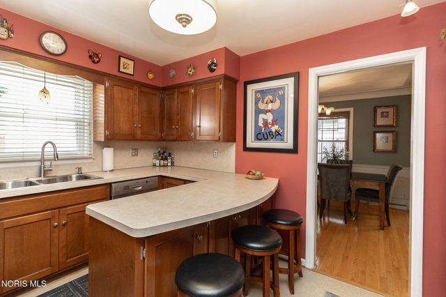 1753 Jermain Drive, Toledo, OH 43606