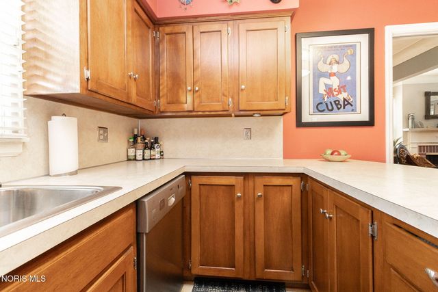 1753 Jermain Drive, Toledo, OH 43606