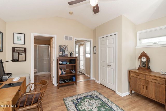 1753 Jermain Drive, Toledo, OH 43606