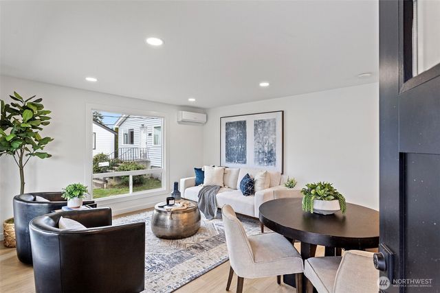 8608 16th Avenue SW, Seattle, WA 98106