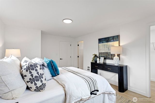 8608 16th Avenue SW, Seattle, WA 98106