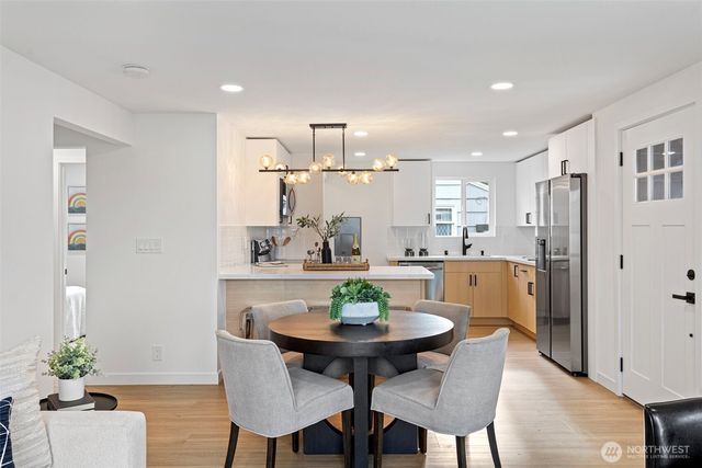 8608 16th Avenue SW, Seattle, WA 98106