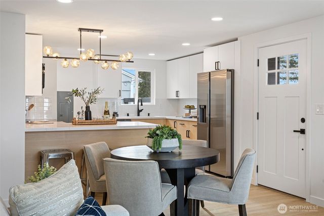 8608 16th Avenue SW, Seattle, WA 98106