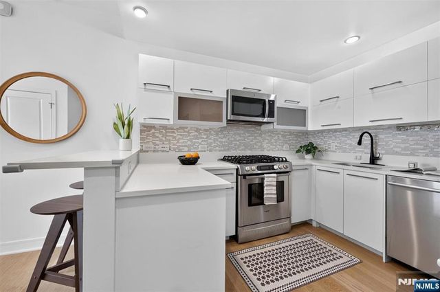 1450 Washington Street 516, Hoboken, NJ 07030
