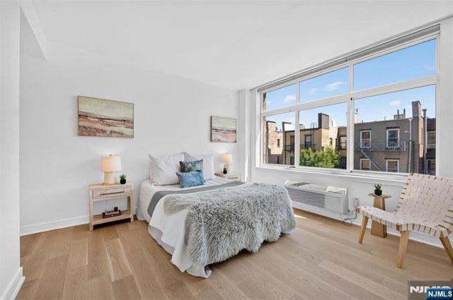 1450 Washington Street 516, Hoboken, NJ 07030