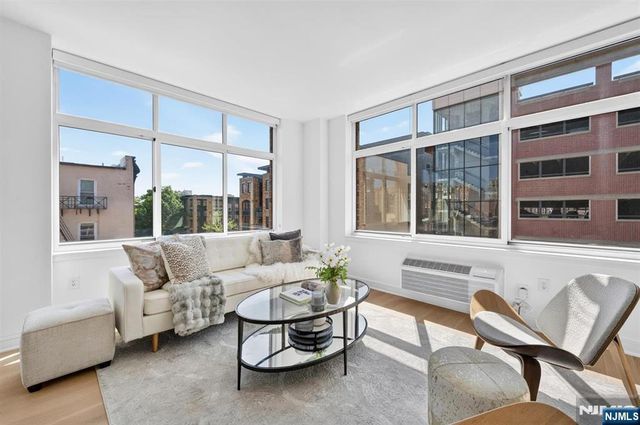 1450 Washington Street 516, Hoboken, NJ 07030