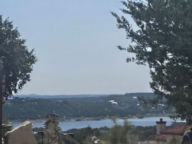 3301 Constitution DR, Lago Vista, TX 78645