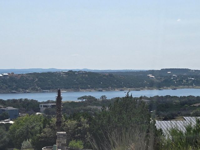 3301 Constitution DR, Lago Vista, TX 78645