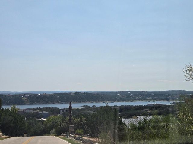 3301 Constitution DR, Lago Vista, TX 78645
