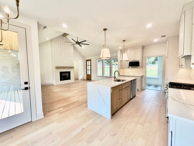 27 Cullen Hills Drive, Bella Vista, AR 72715