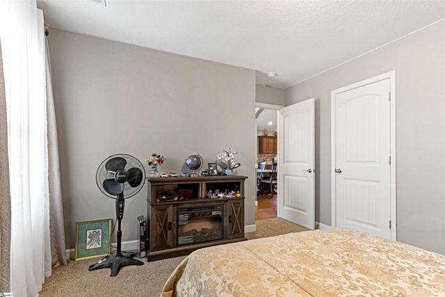 3161 Rainbow Lake Road, Inman, SC 29349