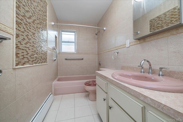 14827 230th Place, Springfield Gardens, NY 11413