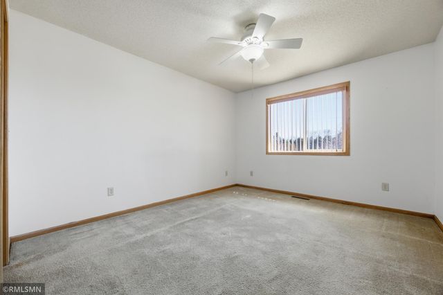 8302 Parkview Avenue NE, Elk River, MN 55330