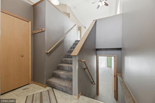 8302 Parkview Avenue NE, Elk River, MN 55330