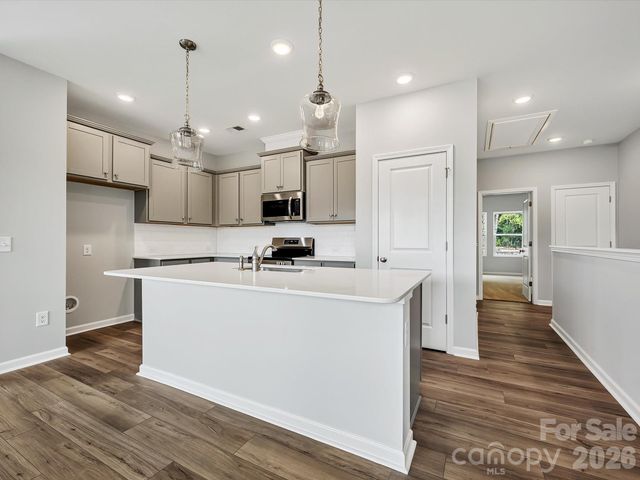 6557 Fire Lily Lane, Charlotte, NC 28216